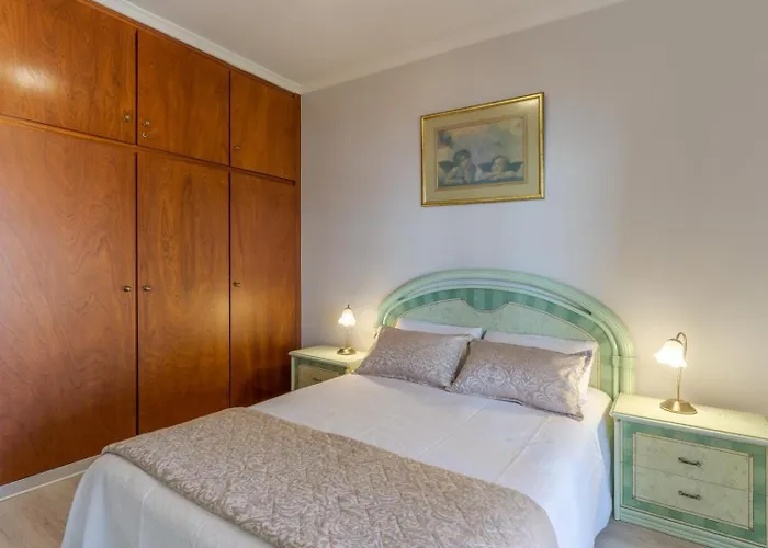 דירה Alegria Apart. With Pool, By Pausa *