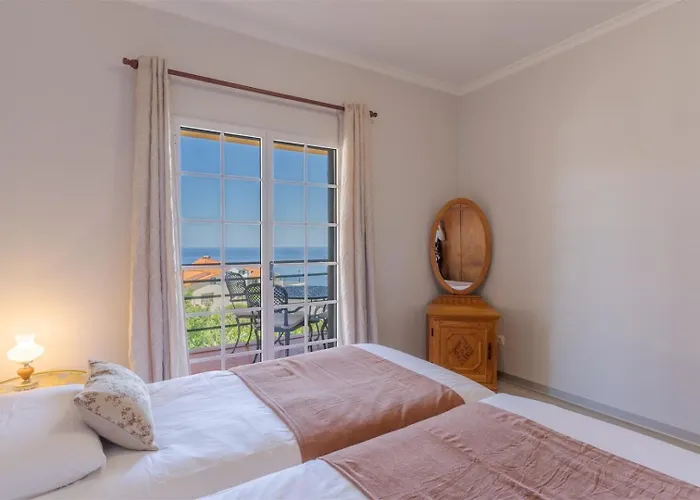 Alegria Apart. With Pool, By Pausa