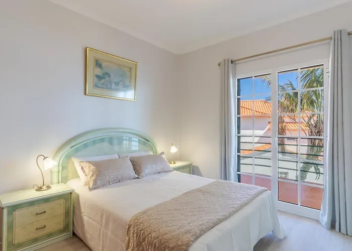 Apartamento Alegria Apart. With Pool, By Pausa Estreito Da Calheta