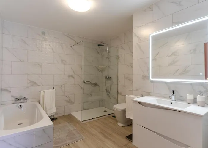 Alegria Apart. With Pool, By Pausa